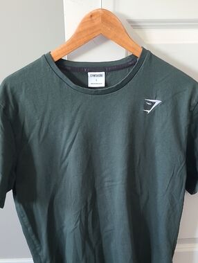 Gymshark Men’s Dark Green Crew Neck T‑Shirt